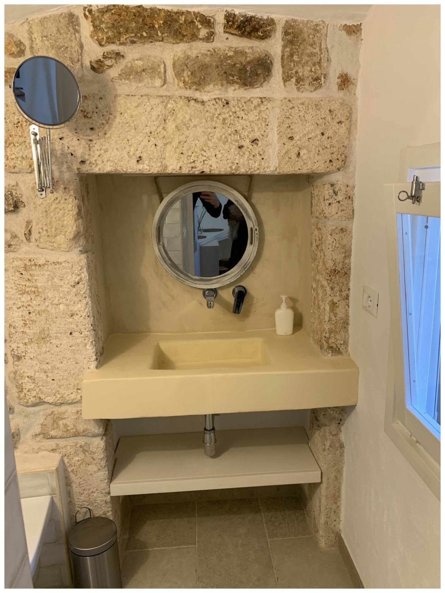 White Stone Flats & Studios Ostuni Room photo